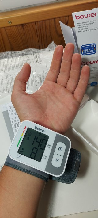 Tensiómetro de Muñeca Beurer