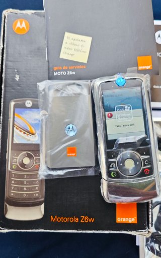 Motorola Z6w con scatola e accessori arancione