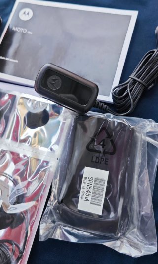 Motorola Z6w con scatola e accessori arancione