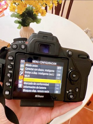 Nikon D7500 con objetivos