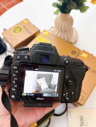 Nikon D7500 con objetivos