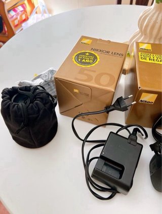 Nikon D7500 con objetivos