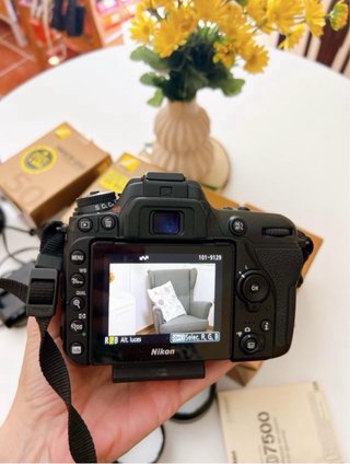 Nikon D7500 con objetivos