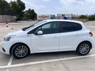 Peugeot 208 1.6 , 2016