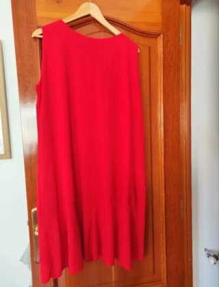 Vestido rojo con volantes
