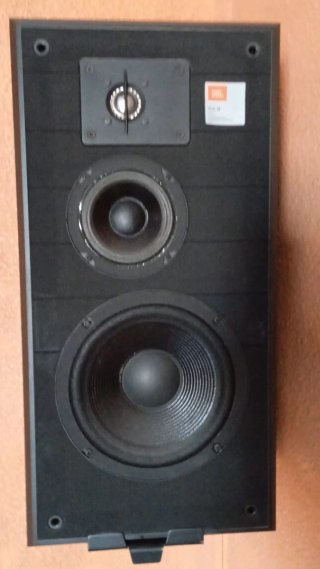 Altavoces JBL Negros