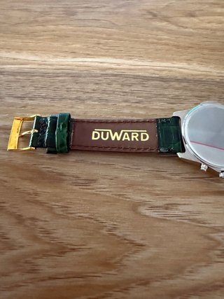 Reloj Duward Esfera Blanca Correa Verde