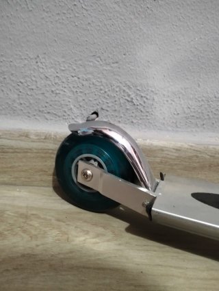 Patinete plegable de aluminio