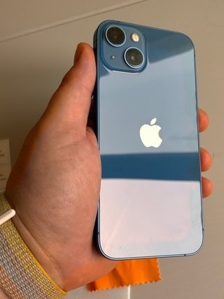 iPhone 13 Azul 128GB - 80% Bat. Piezas originales.