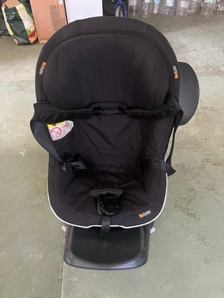 Silla de coche BeSafe negra