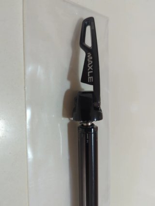 Eje Pasante Rueda Delantera Bicicleta.