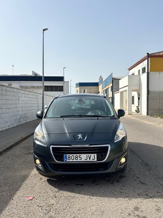 Peugeot 5008 2016