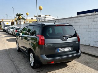 Peugeot 5008 2016