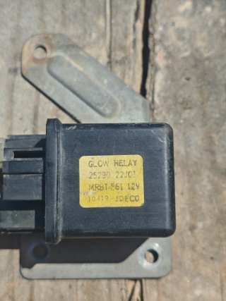 Relé Calentadores GR Y60 RD28T 12V