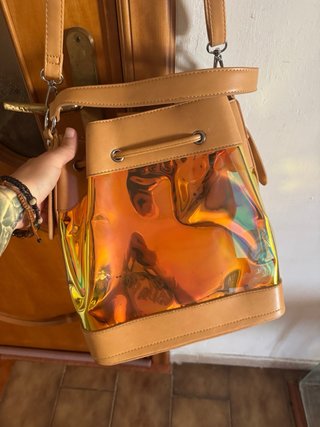 Borsa secchiello effetto specchio