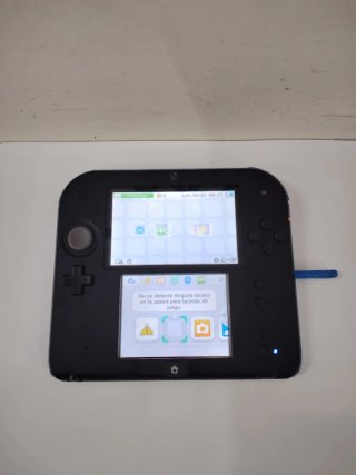 Nintendo 2DS Azul Negra
