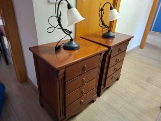 URGE Mudanza 2 Mesitas de noche de madera pino
