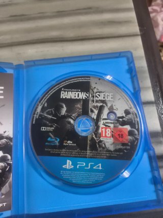 Rainbow Six Siege PS4 Usado