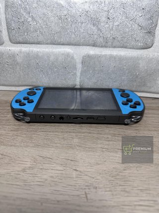 Consola de juegos portatil
