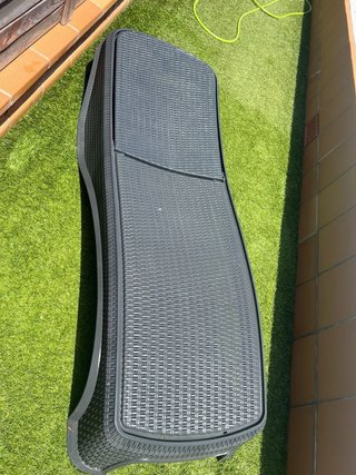 Tumbona apilable efecto Rattan gris