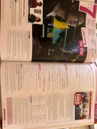 Life Vision Intermediate+ Students Book (Spain)