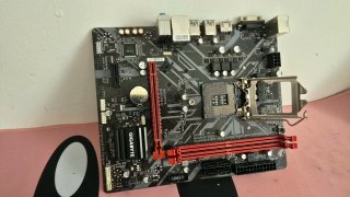 Placa Base Gigabyte + Procesador