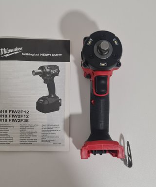 Llave de impacto Milwaukee 1/2" M18 FUEL