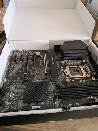 Placa Base MSI Z490-A PRO