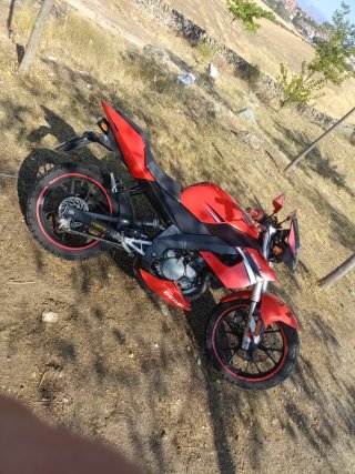 Derbi GPR 50 Racing Roja y Negra