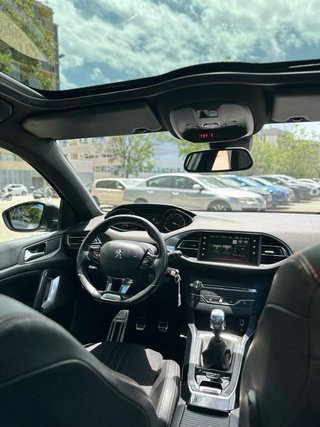 Peugeot 308 2015