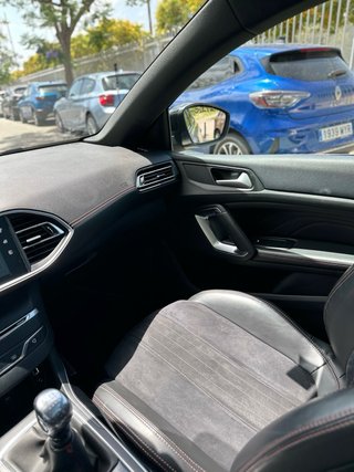 Peugeot 308 2015