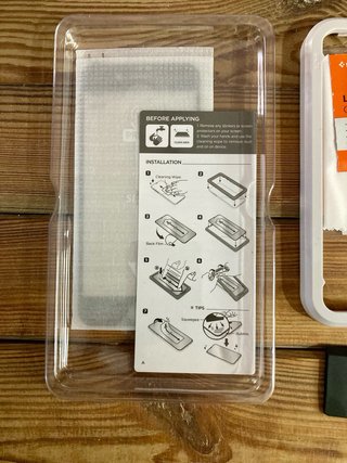Protettore Schermo Spigen per iPhone SE/8/7 Nuovo