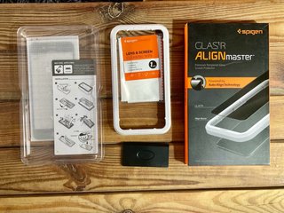 Protettore Schermo Spigen per iPhone SE/8/7 Nuovo