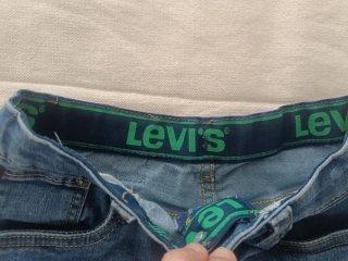 Lote 2 Pantalones Cortos T8 Levi's y Tommy Hilfige