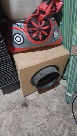 Extractor de entrada y salida para cultivo