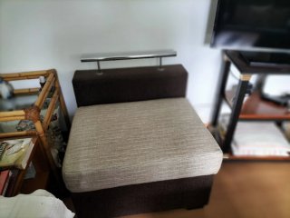 Sofá-cama y sillón tela y madera
