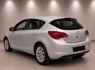 Opel Astra 1.6 Enjoy