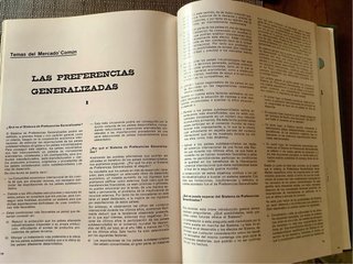 Tomo Juguetes de España 1972 - Como Nuevo