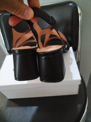 Sandali comodi tacco 6 cm n.38