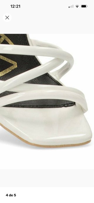 Sandalias blancas tacón bloque tiras
