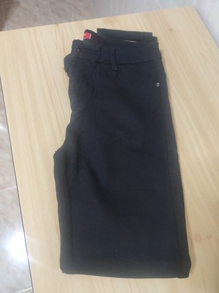 Pantalón Levi's Negro Talla [M] Nuevo (Urge)