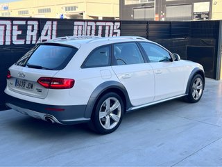 Audi A4 Allroad 2015 distintivo C