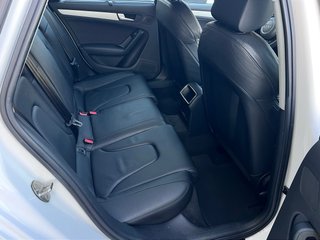 Audi A4 Allroad 2015 distintivo C
