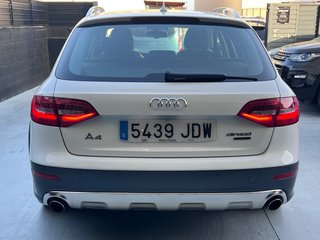 Audi A4 Allroad 2015 distintivo C