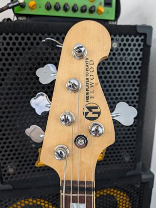 Bajo Maruszczyk Elwood Custom 5 Cuerdas