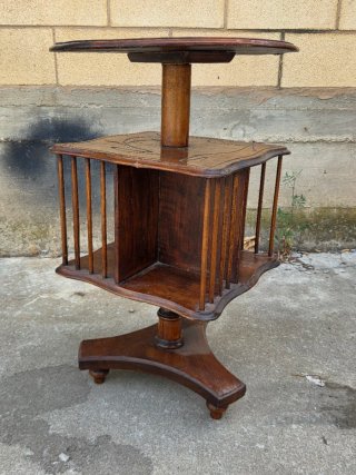 Mesa librería giratoria victoriana nogal antigua