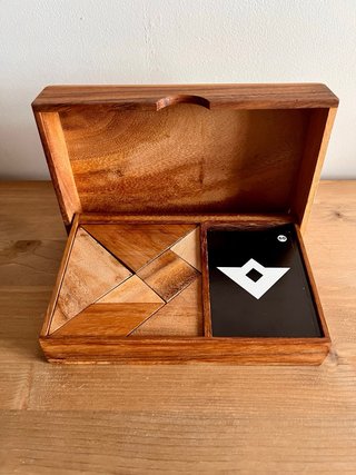 Juego de Madera Tangram