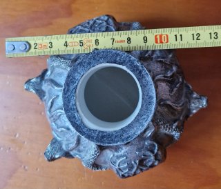 Figura Calavera con serpientes