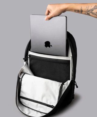 Mochila Alpaka Aero Pack Axoflux Negra