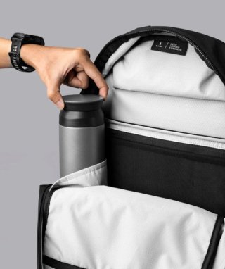 Mochila Alpaka Aero Pack Axoflux Negra